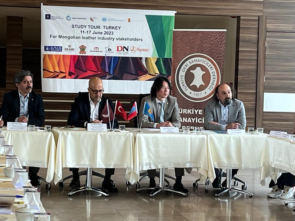Moğolistan Deri Sektörü Temsilcileri